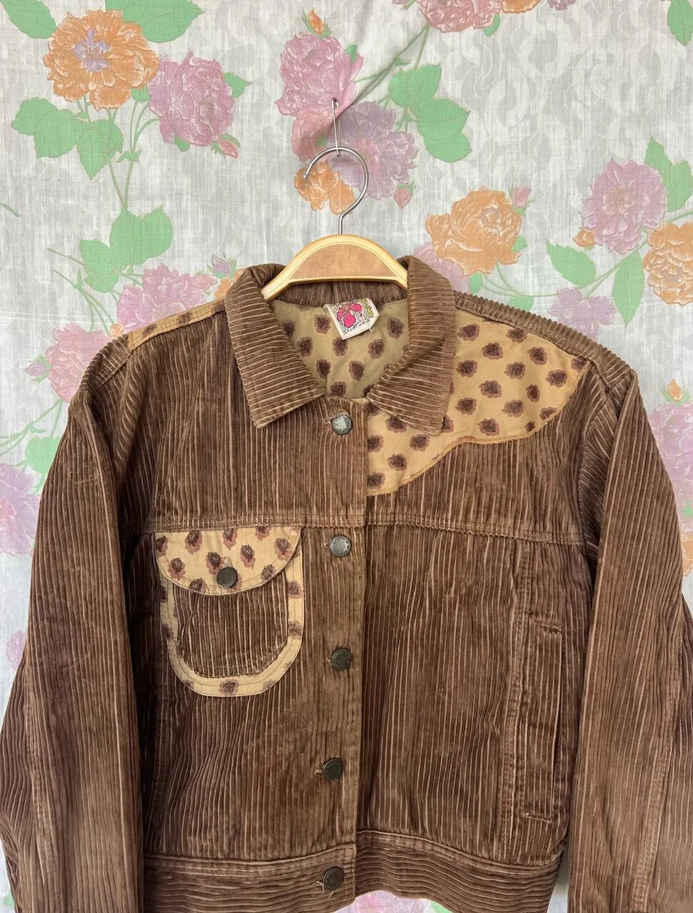 90's Iconic Corduroy Cropped Jacket