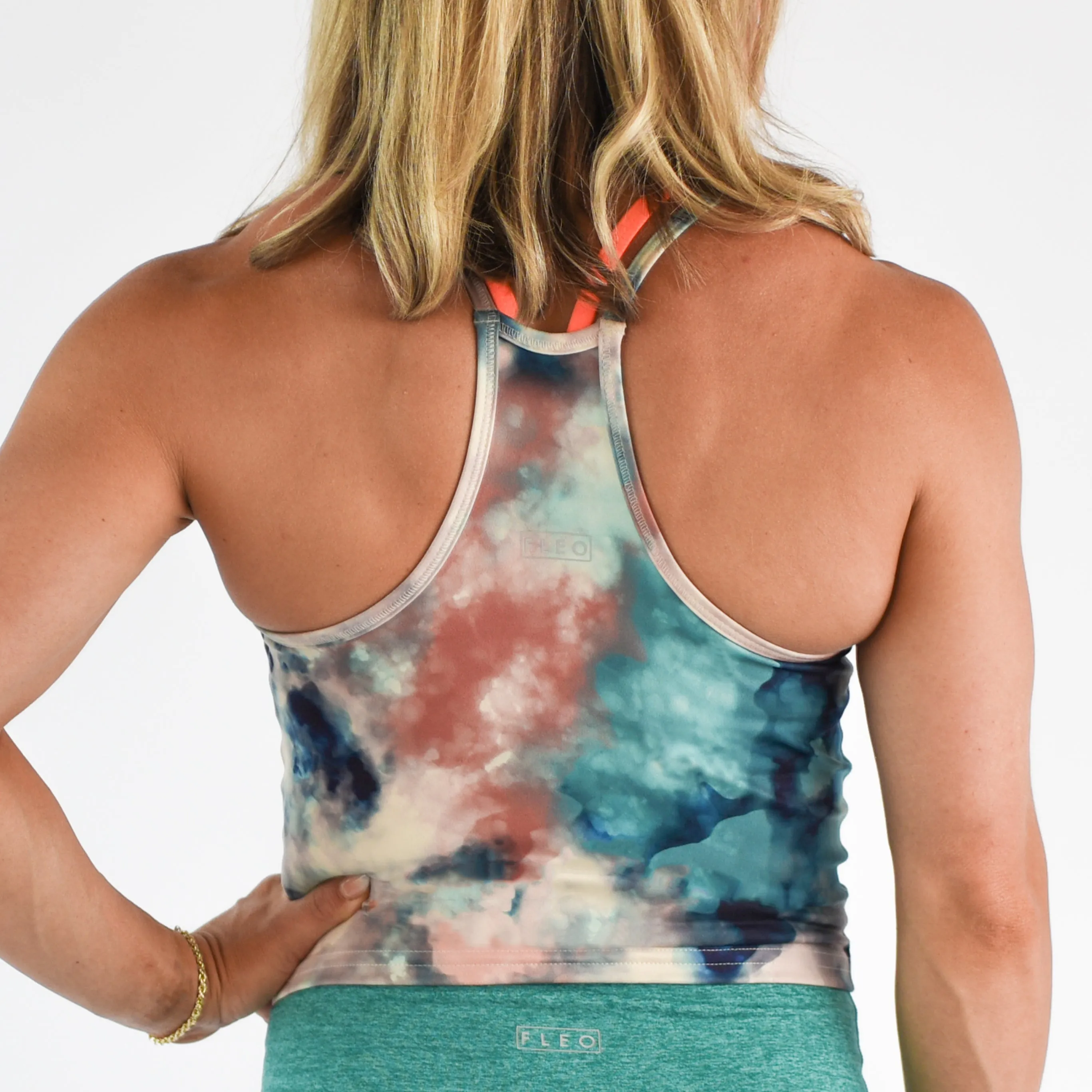 FLEO Switch Up Crop Tank - Deep Dive