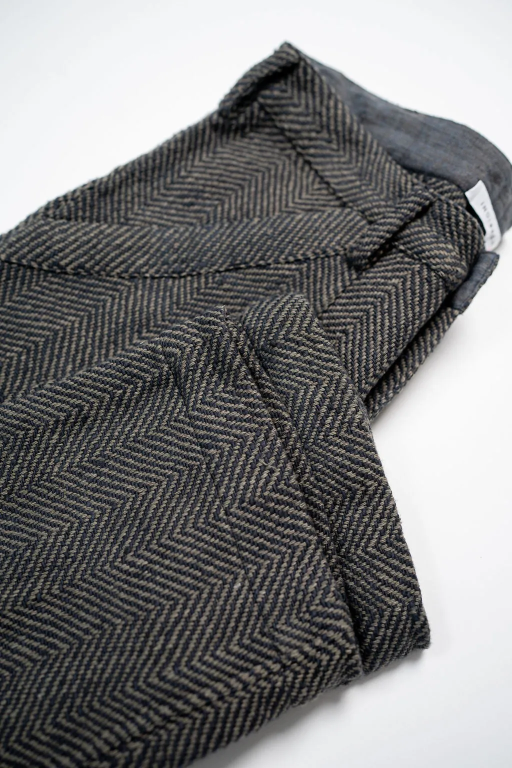 Indi   Ash Issac Pant - Iron/Charcoal Handspun Herringbone