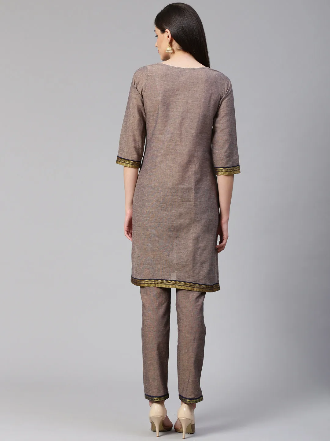 Jashvi Women Grey Yoke Design Kurta with Trousers