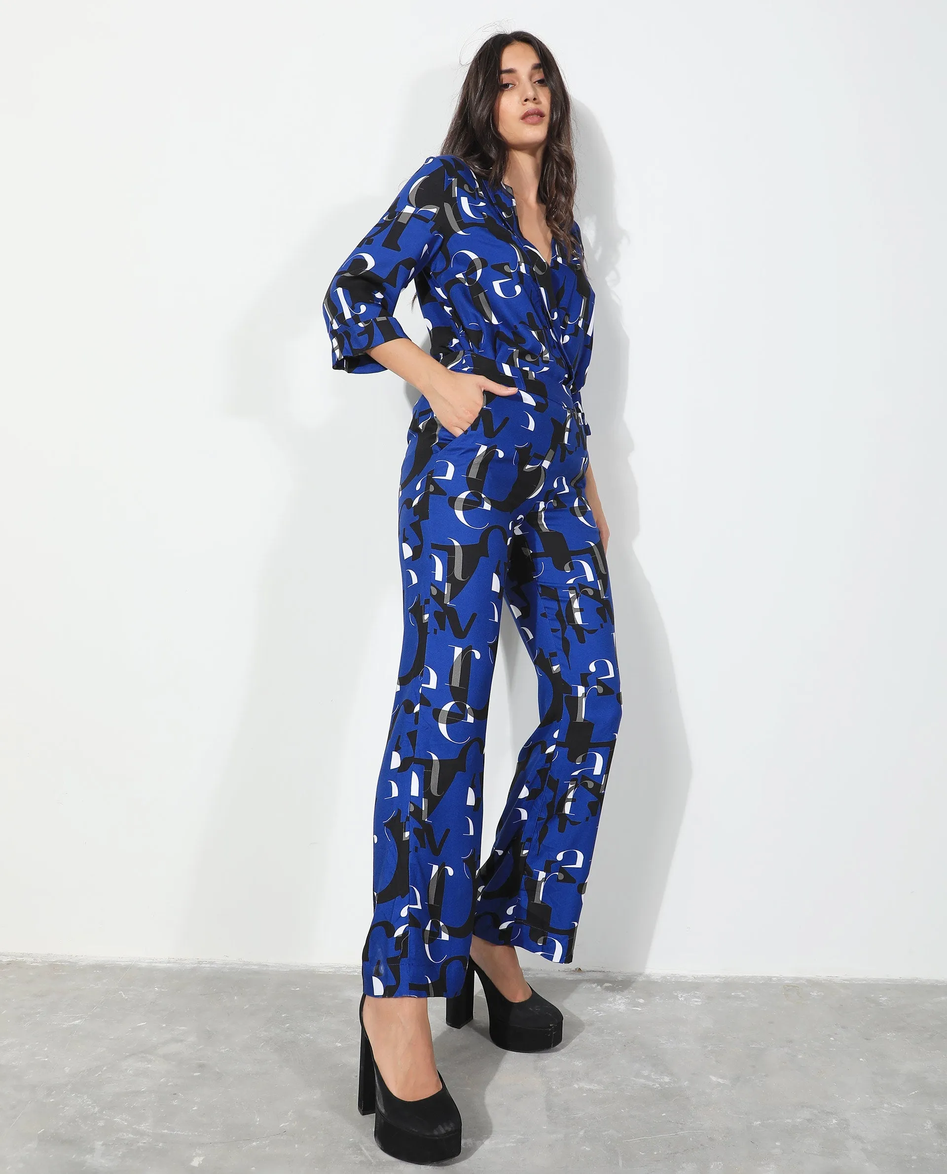 Rareism Women Ryan Blue Viscose Fabric Regular Fit Abstract Print Ankle Length Trousers