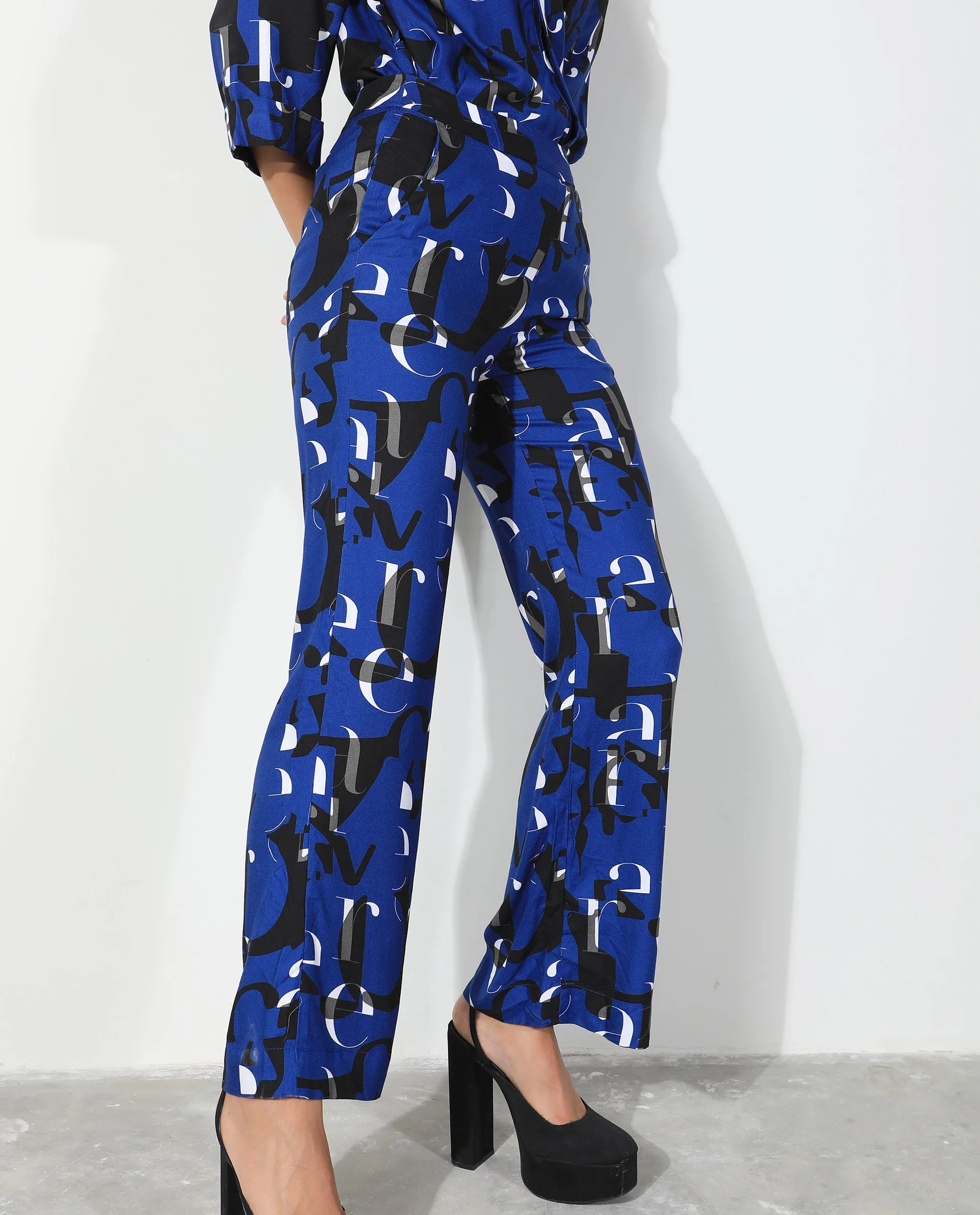 Rareism Women Ryan Blue Viscose Fabric Regular Fit Abstract Print Ankle Length Trousers