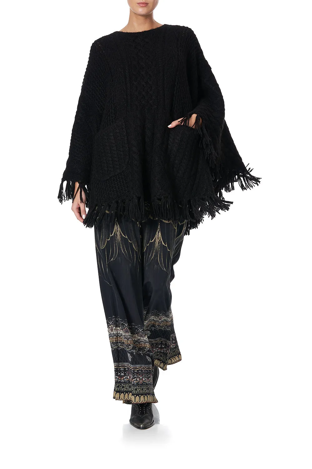 ROUND NECK PONCHO WITH POCKETS SOLID BLACK