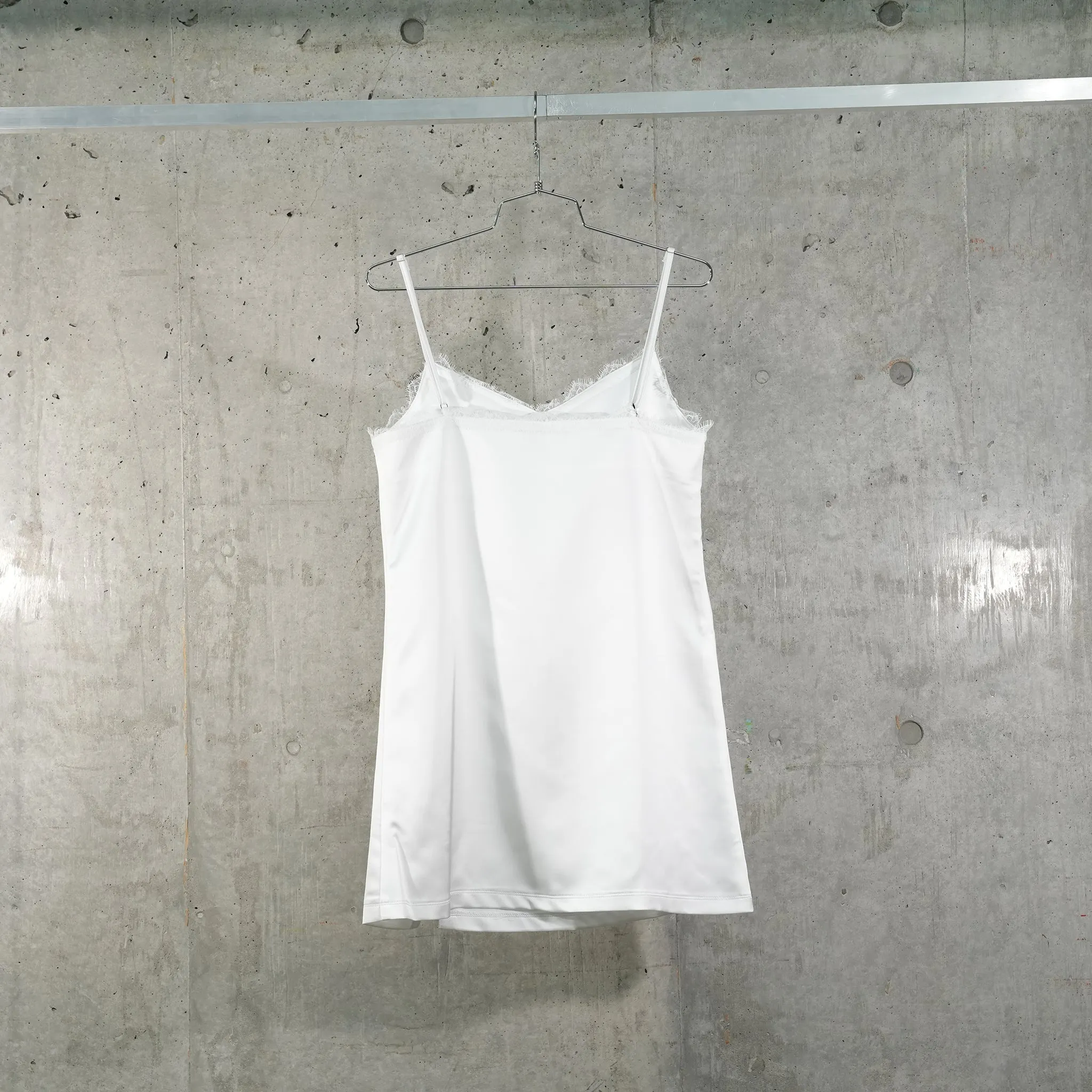 SPORTY SLIP DRESS / WHITE