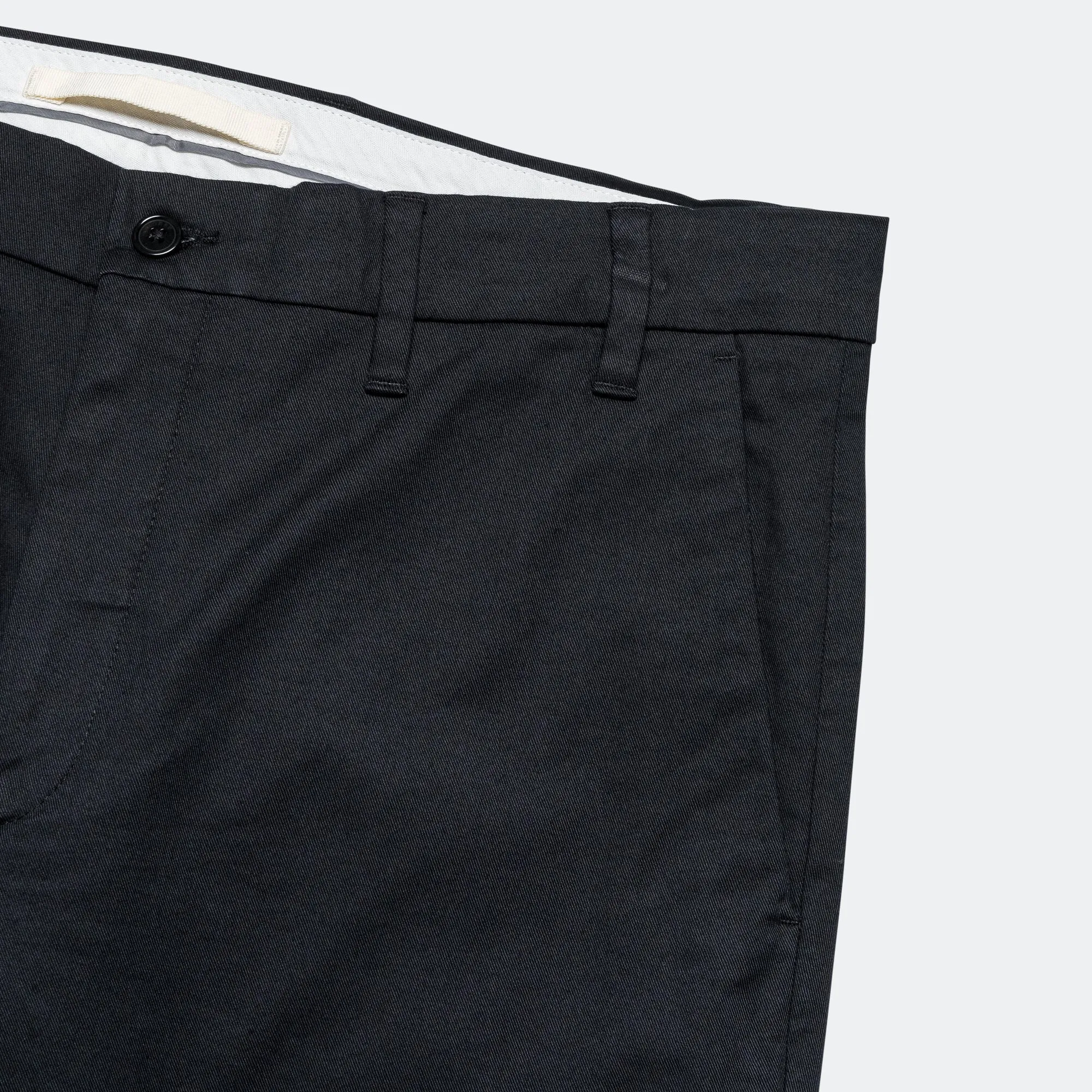 Standard Chino - Black