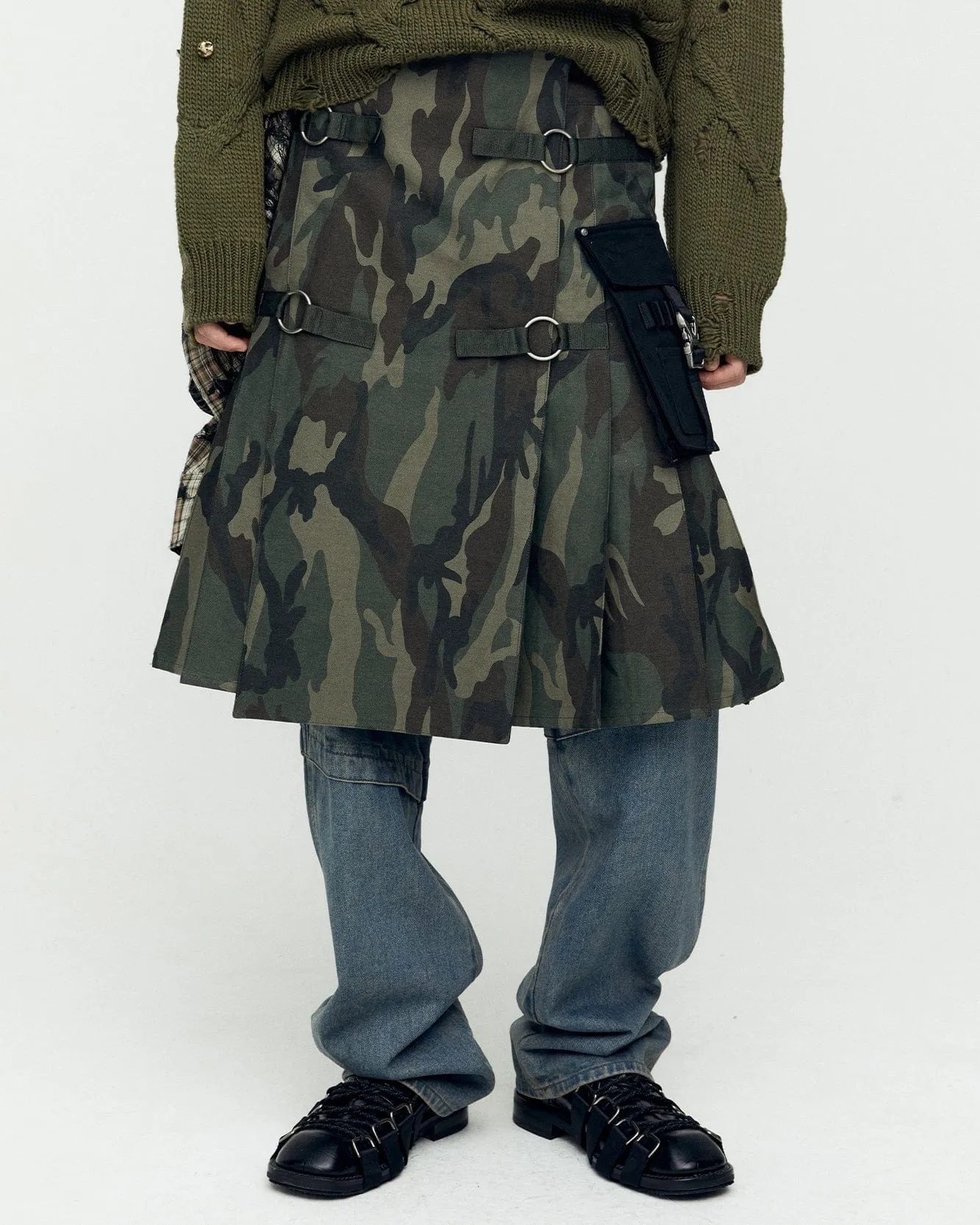 UNISEX CAMOUFLAGE CARGO POCKET KILT SKIRT apa756u(GREEN)