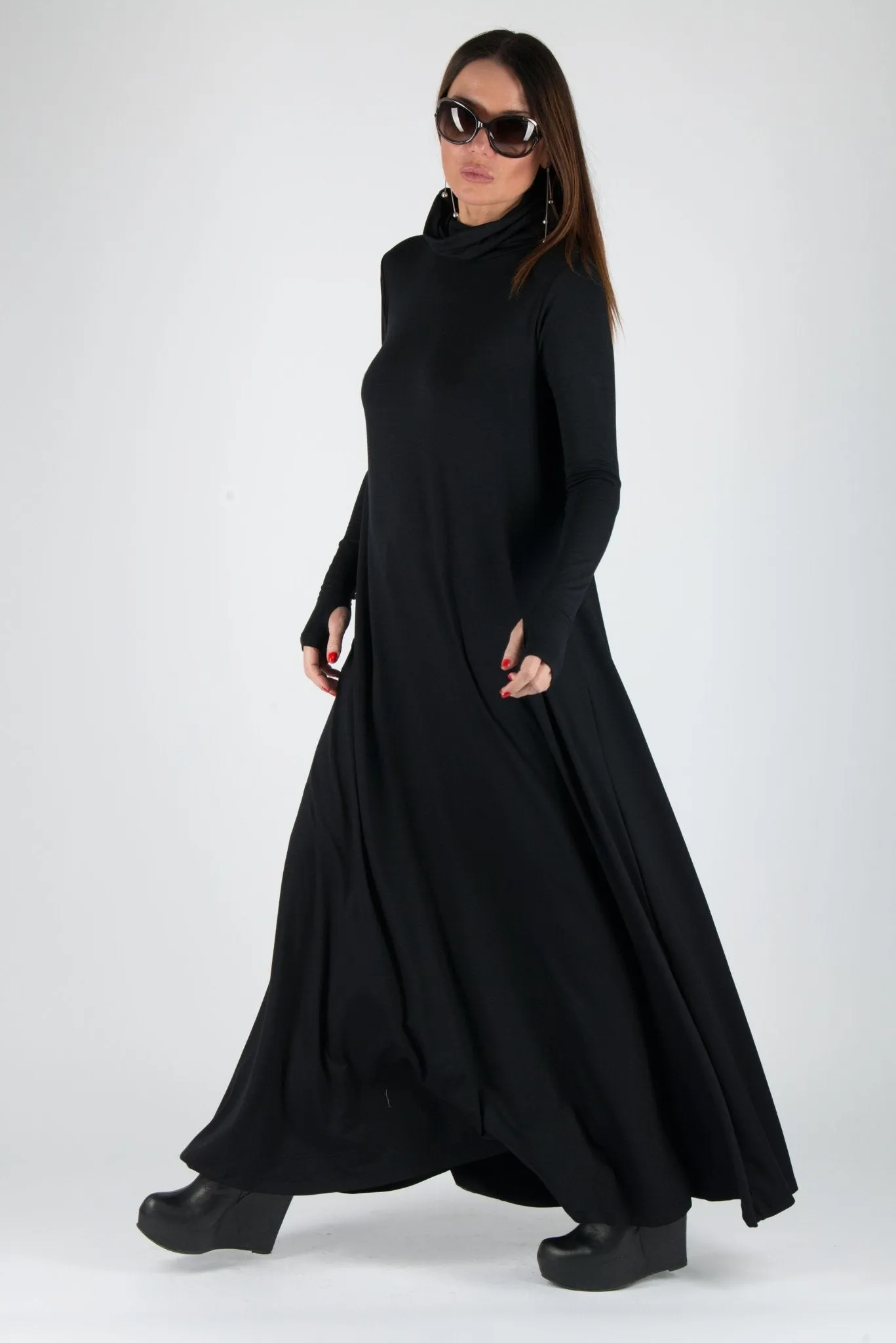 VERONICA Turtleneck Long Dress