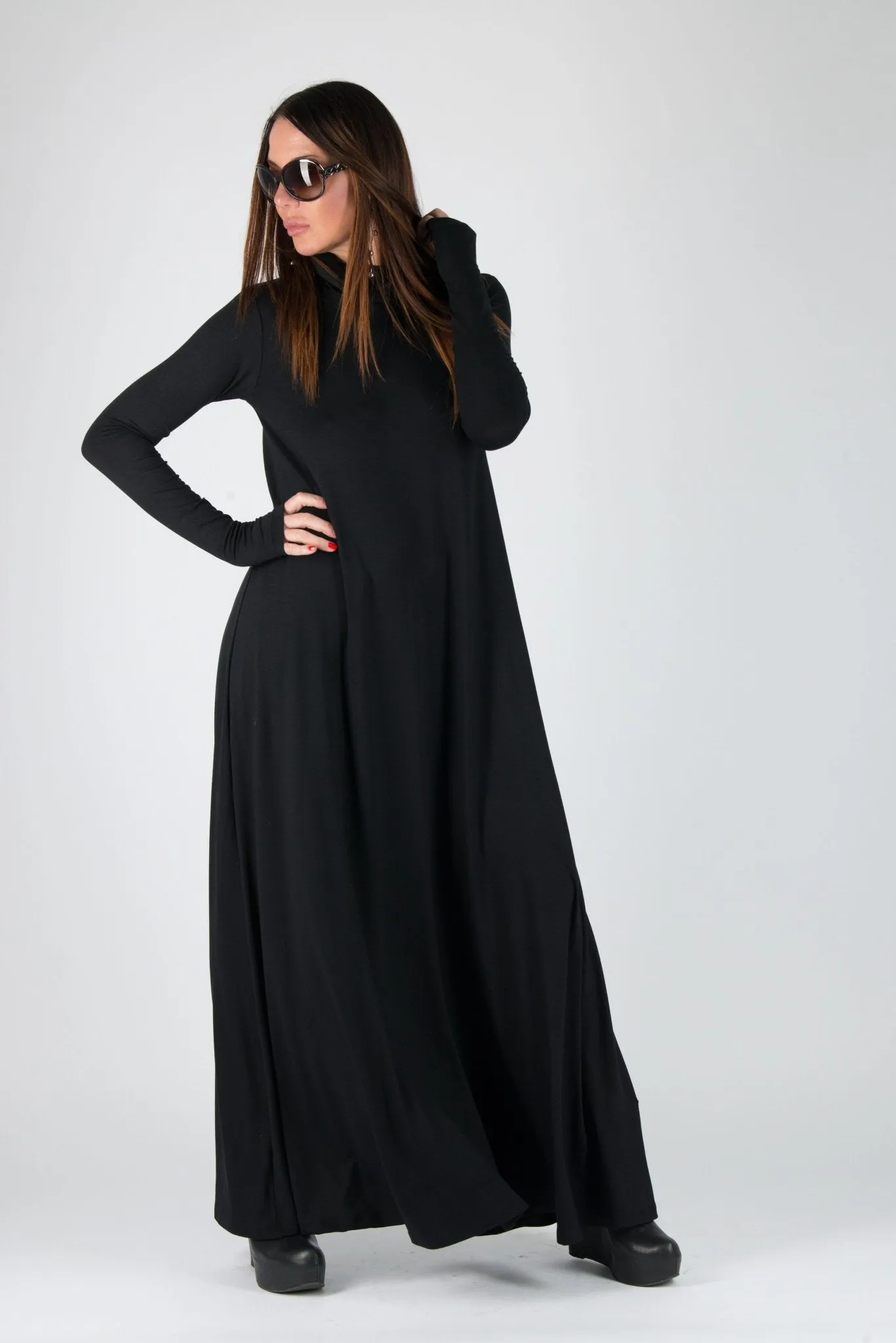 VERONICA Turtleneck Long Dress