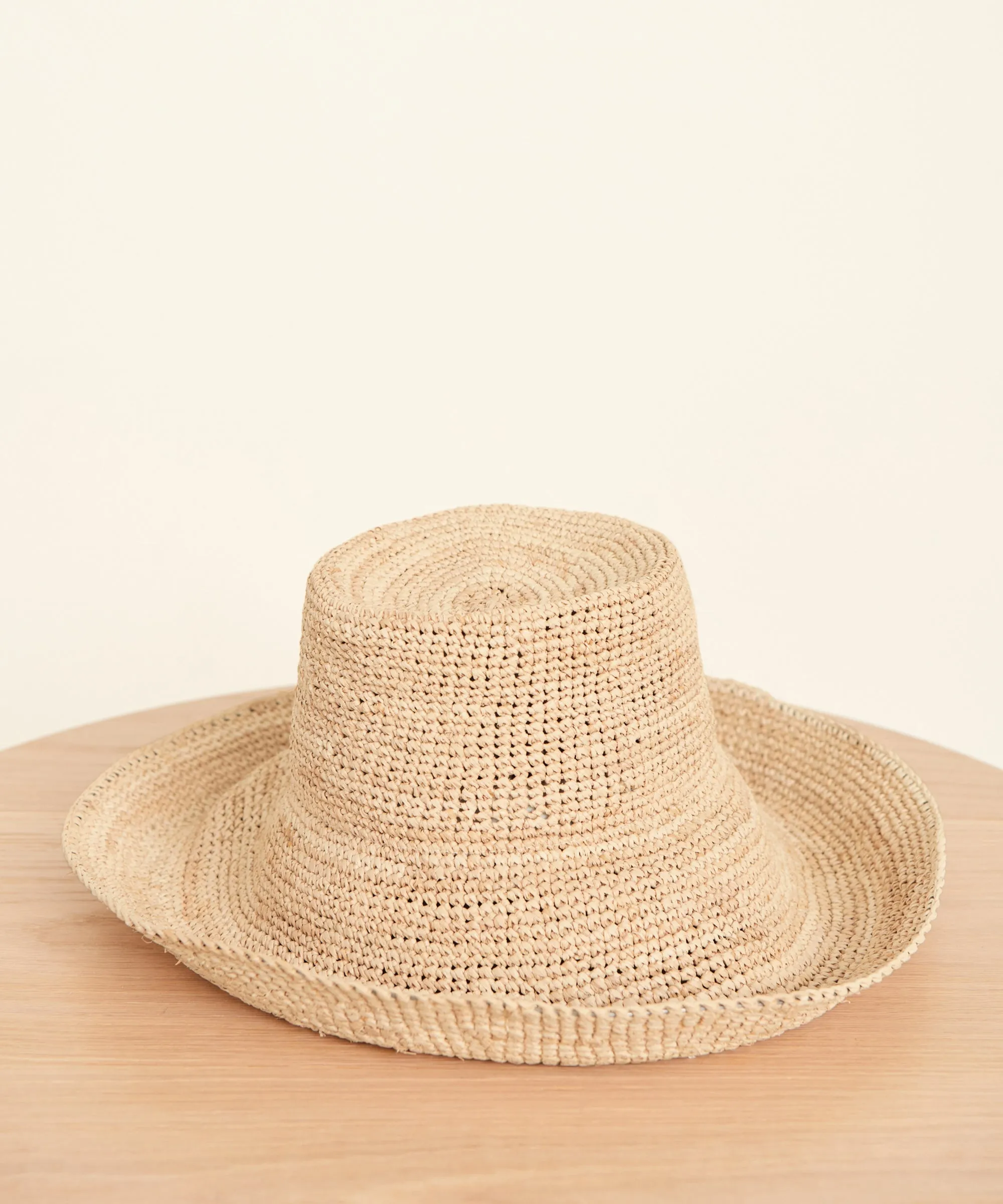 Wide Brim Raffia Hat